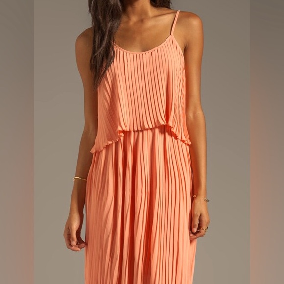 Lovers + Friends Dresses & Skirts - Lovers + Friends Long Orange Pleated California Girl Dress in Coral